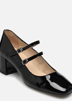 Чорні лаковані туфлі мері джейн балетки туфлі на низькому каблуці platino лаковые туфли с ремешками классические туфли мэри джейн8 фото