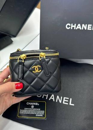 Женская кожаная сумка chanel mini