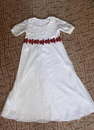 Біле дитяче  плаття
