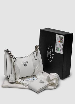 Сумка prada re-edition 2005 saffiano leather bag white