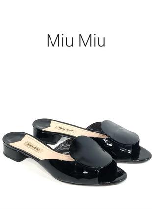 Шкіряні жіночі шльопанці miu miu оригінал