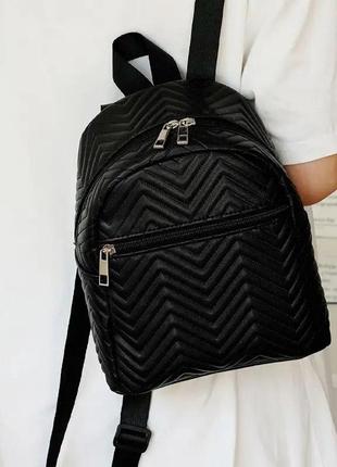 Стильний чорний стьобаний жіночий рюкзак наплічник екошкіра1 фото