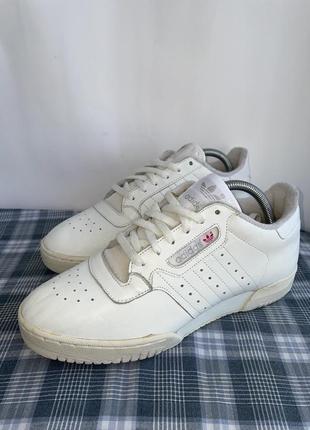 adidas yeezy calabasas