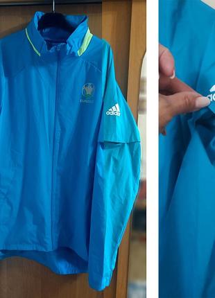 Куртка-вітровка. adidas (унісекс). не промокає, не продувається.