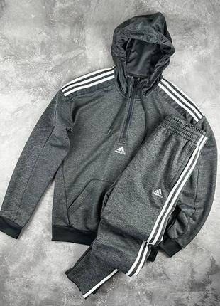 Adidas чоловічий спортивний костюм оригінал розмір s