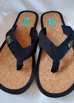 Шльопанці натуральни