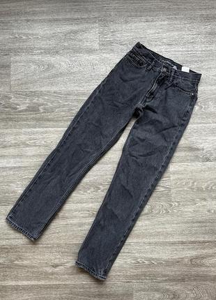 Стильные серые джинсы calvin klein jeans high rise straight4 фото