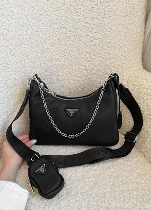 Сумка в стилі prada re-edition leather black