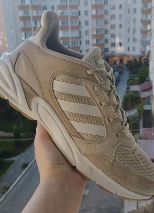 Кроссовки adidas 90s valasion