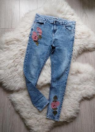 🩵🩷💜 крутенькі джинси skinny варьонка з вишивкою