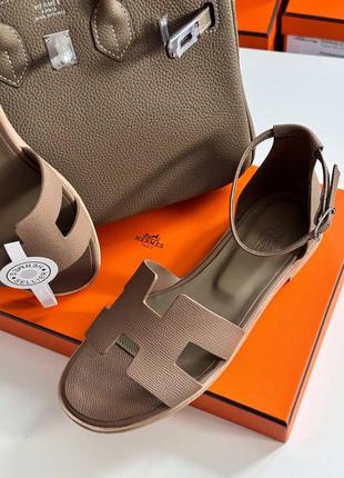 Босоножки в стиле hermes santorini