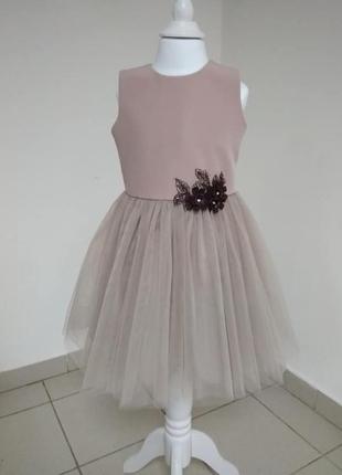 Красивое нюдовое праздничное платье/платье для девочки 2-3 рочков.