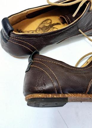 Мега зручні шкіряні туфлі fly london, коричневі, на шнурках, 38 розмір, преміум бренд7 фото