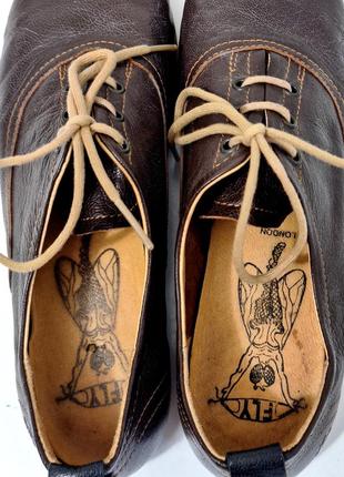 Мега зручні шкіряні туфлі fly london, коричневі, на шнурках, 38 розмір, преміум бренд4 фото