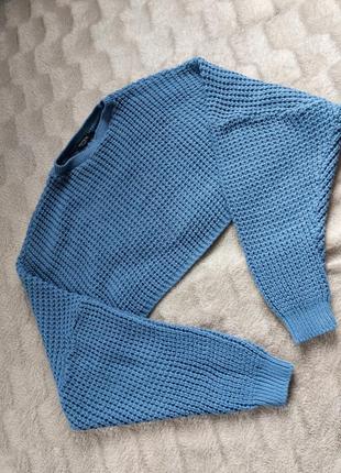 Укороченный свитерик голубого цвета m-l3 фото