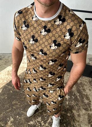 Спортивний костюм