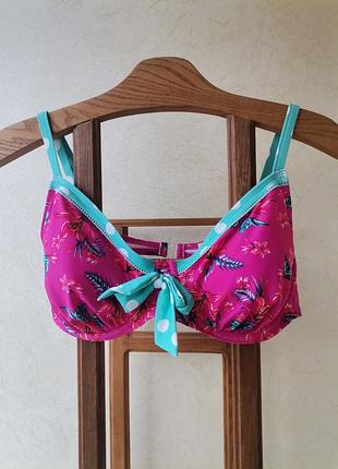 Верх від купальника