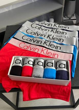 Чоловічий набір трусів calvin klein  5 шт. чорний,сірий,червоний,блакитний,синій,білий1 фото