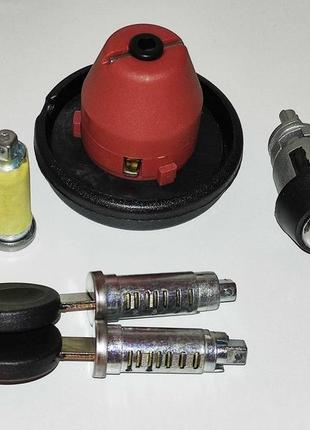 Набор сердцевин замков volkswagen transporter t4 «распашонка»