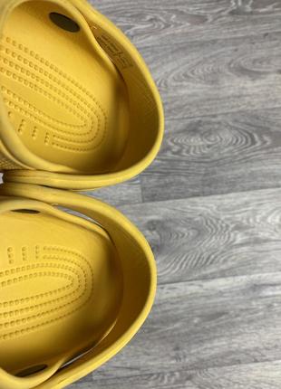 Crocs сандали шлёпанцы j4 35-36 размер кроксы подростковые желтые оригинал5 фото
