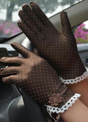 Жіночі рукавички в горошок. розмір універсальний. коричневий шоколадний колір.