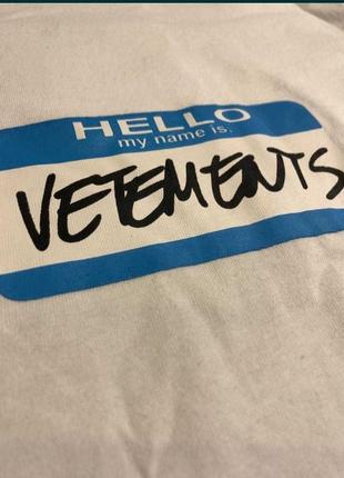 Футболка vetements