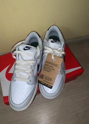 vans classic tumble era