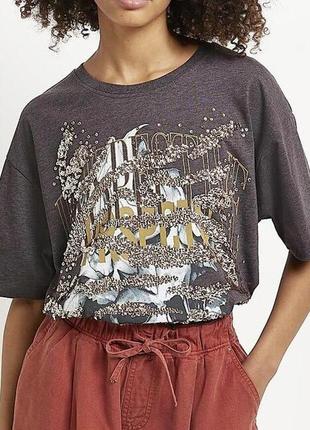 Мега классная футболка с принтом со страз river island 💜🌺💜