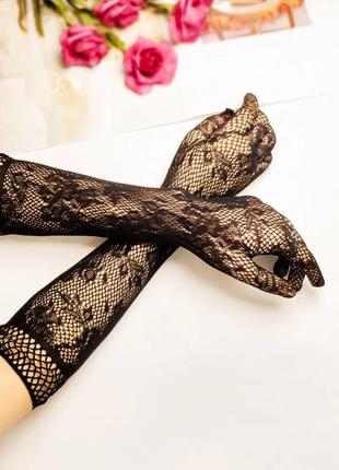 Перчатки сетка женские,перчатки с цветочным узором. размер универсальный.