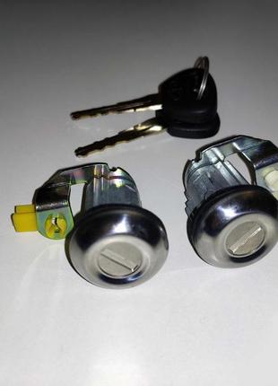 Комплект дверных сердцевин mazda 323 bf (87-89г)