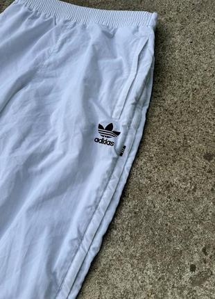 Вінтажні білосніжні штани adidas3 фото