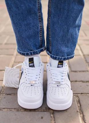 Чоловічі кросівки nike air force 1’07lv8 ultra white black | smb9 фото