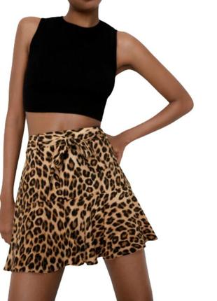 Трендовая юбка-шорты в леопардовый принт zara