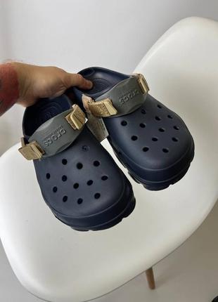 Тапочки crocs