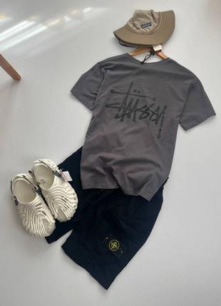 Шорти stone island