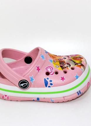 Дитячі рожеві крокси з малюнком на дівчинку,на 1-2 роки,літнє взуття для немовлят 18-23 розміру4 фото