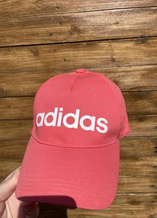 Клевая кепка adidas бейболка