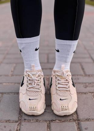 Чоловічі  кросівки nike x stussy air zoom spiridon cage 2 beige | smb8 фото