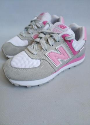 Кросівки new balance