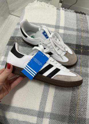 Adidas samba