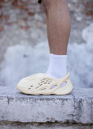 Adidas yeezy foam runner beige8 фото