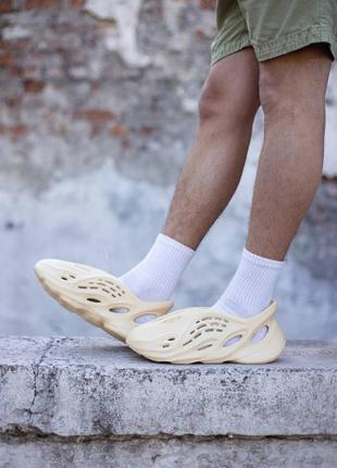 Adidas yeezy foam runner beige4 фото
