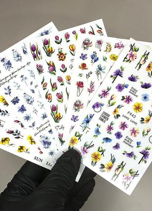 Наклейки-слайдеры для дизайна ногтей цветы 5 шт на клейкой основе