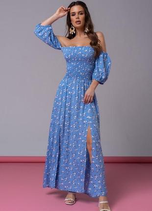Бавовняна блакитна сукня з двома розрізами