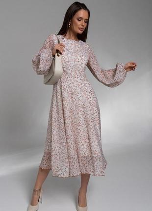 Цветочное классическое платье из шифона
