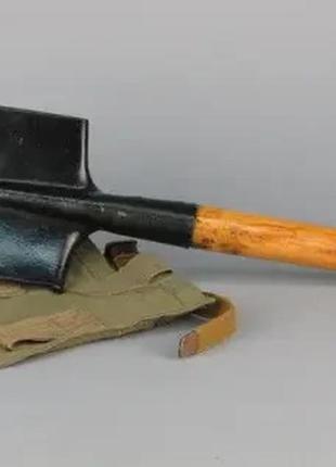Армейская, пехотная лопата предназначенная для открытия одиночного окопа под огнём противника