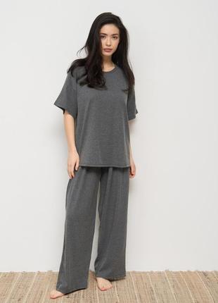 Піжама жіноча футболка зі штанами в рубчик 47012 розмір s, m, l, xl