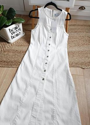 Белое джинсовое платье миди на пуговицах спереди от zara, размер xl**