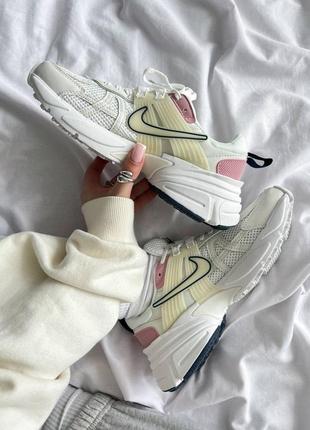 Женские кроссовки nike wmns pink/white