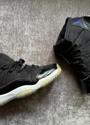 Air jordan 11 retro space jam